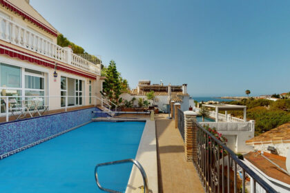 4e7ecfa528c0e6c072399b488f2f9113 - 1