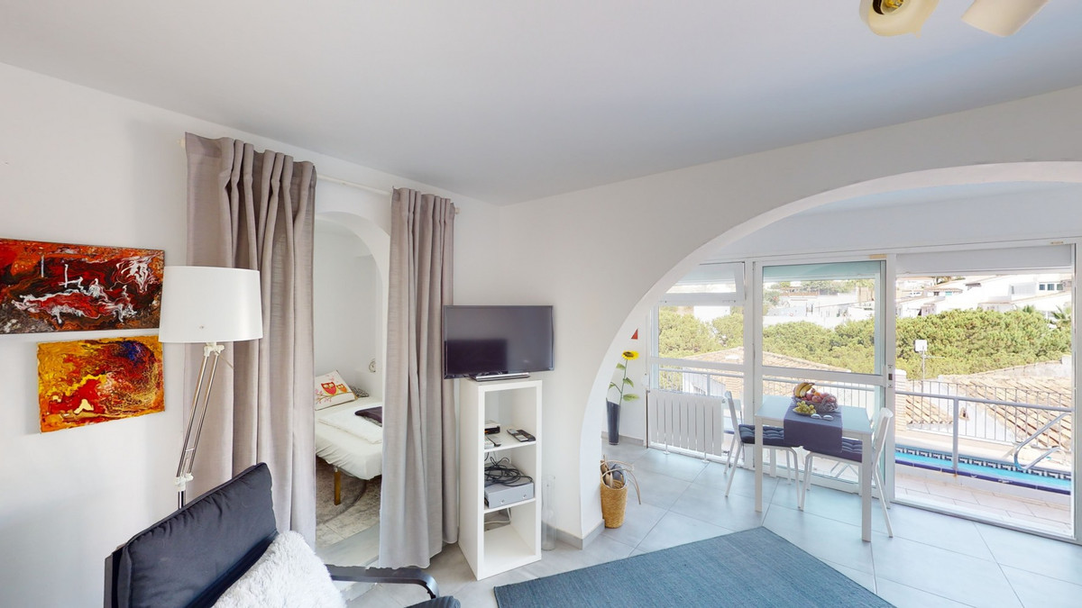 4e7ecfa528c0e6c072399b488f2f9113 - 10