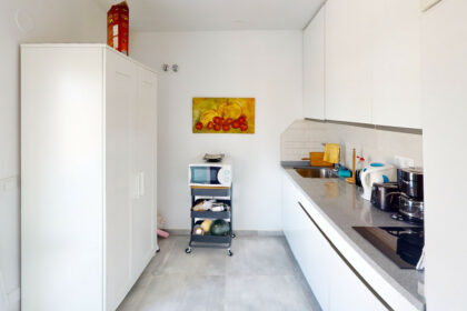 4e7ecfa528c0e6c072399b488f2f9113 - 13