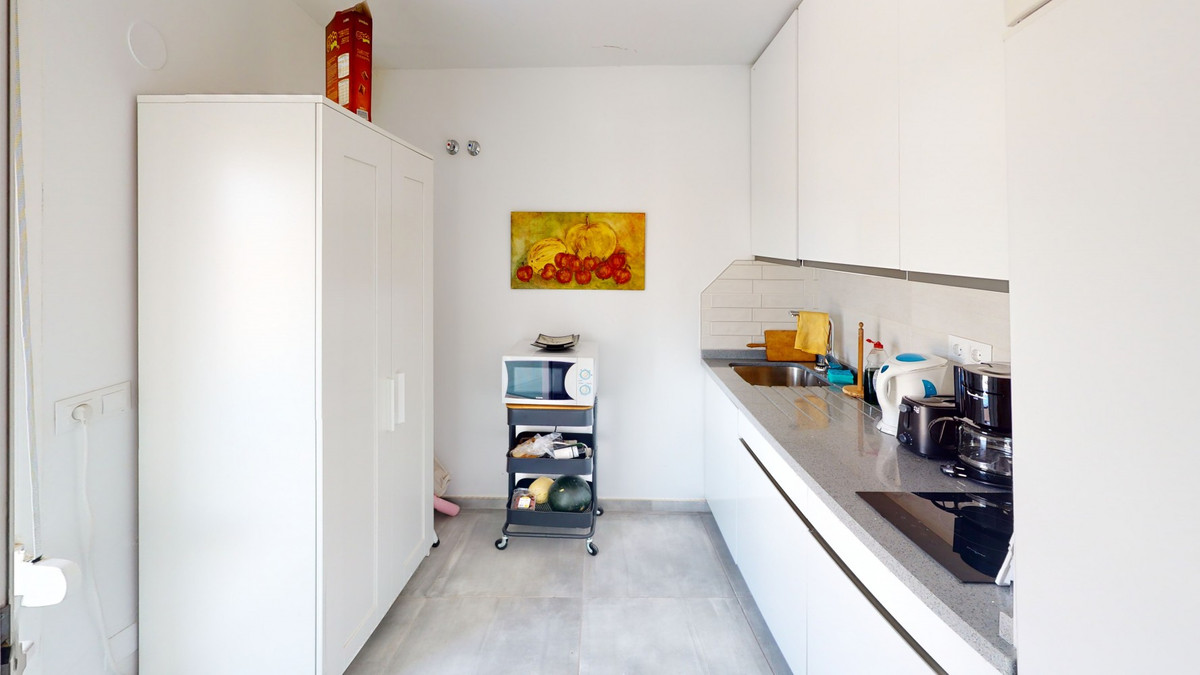 4e7ecfa528c0e6c072399b488f2f9113 - 13