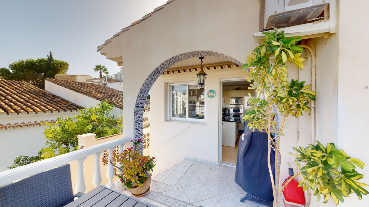 4e7ecfa528c0e6c072399b488f2f9113 - 19