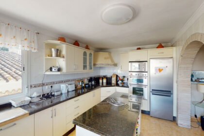 4e7ecfa528c0e6c072399b488f2f9113 - 22