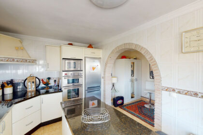 4e7ecfa528c0e6c072399b488f2f9113 - 25