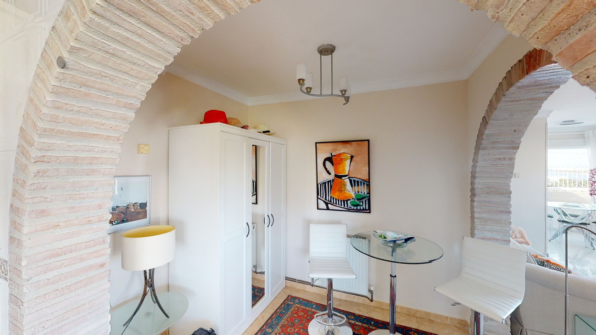 4e7ecfa528c0e6c072399b488f2f9113 - 26