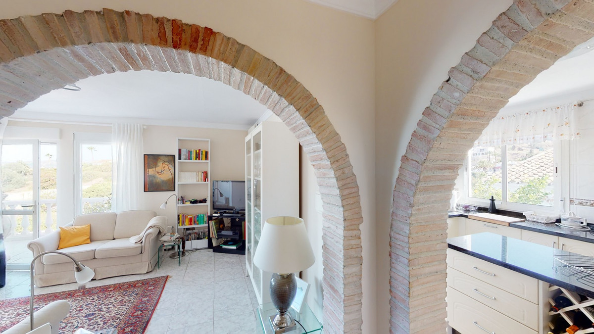 4e7ecfa528c0e6c072399b488f2f9113 - 27