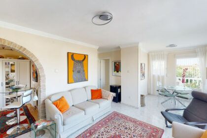 4e7ecfa528c0e6c072399b488f2f9113 - 29