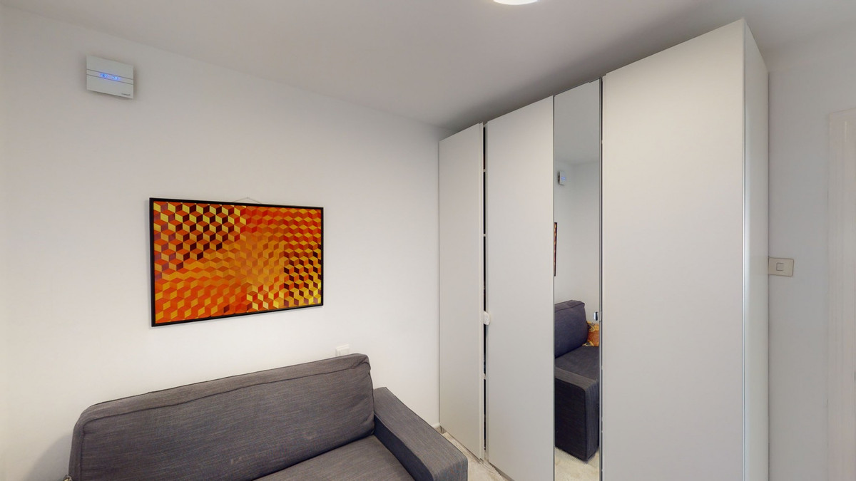 4e7ecfa528c0e6c072399b488f2f9113 - 38