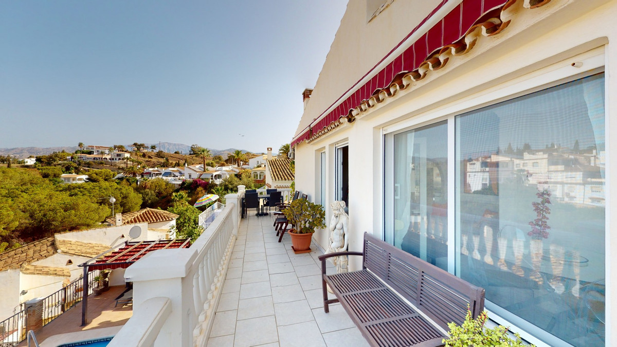 4e7ecfa528c0e6c072399b488f2f9113 - 42