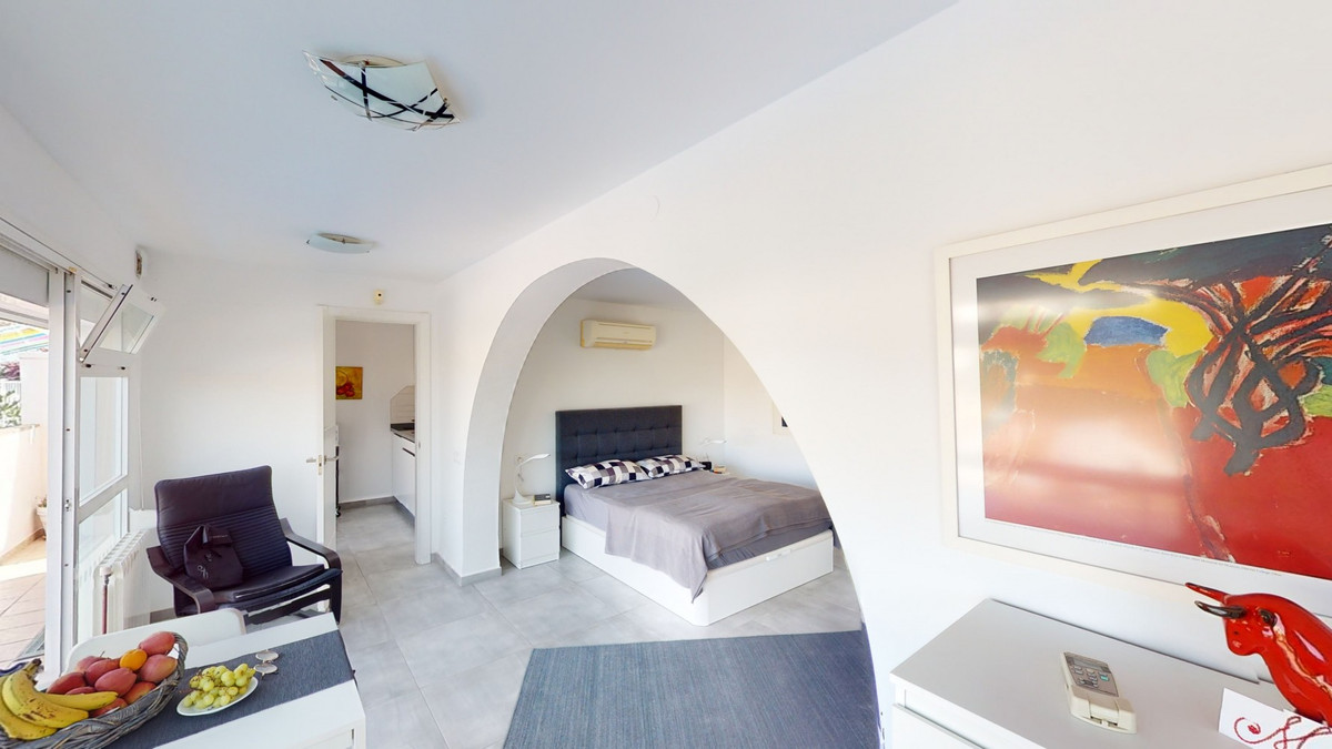 4e7ecfa528c0e6c072399b488f2f9113 - 8