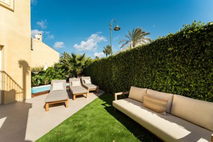 4eb12bdd7104e791f316c14ab9926406 - 14