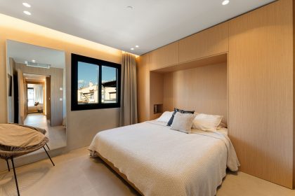 4eb12bdd7104e791f316c14ab9926406 - 25