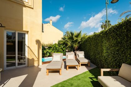 4eb12bdd7104e791f316c14ab9926406 - 35