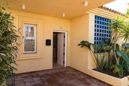 4eb12bdd7104e791f316c14ab9926406 - 46