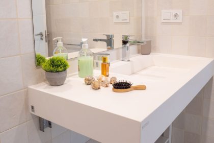 4efbab3963751b5964b8c6d909ed364f - 5