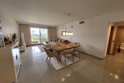 4f1ca9a5a95f4948231356eb162f1163 - 8