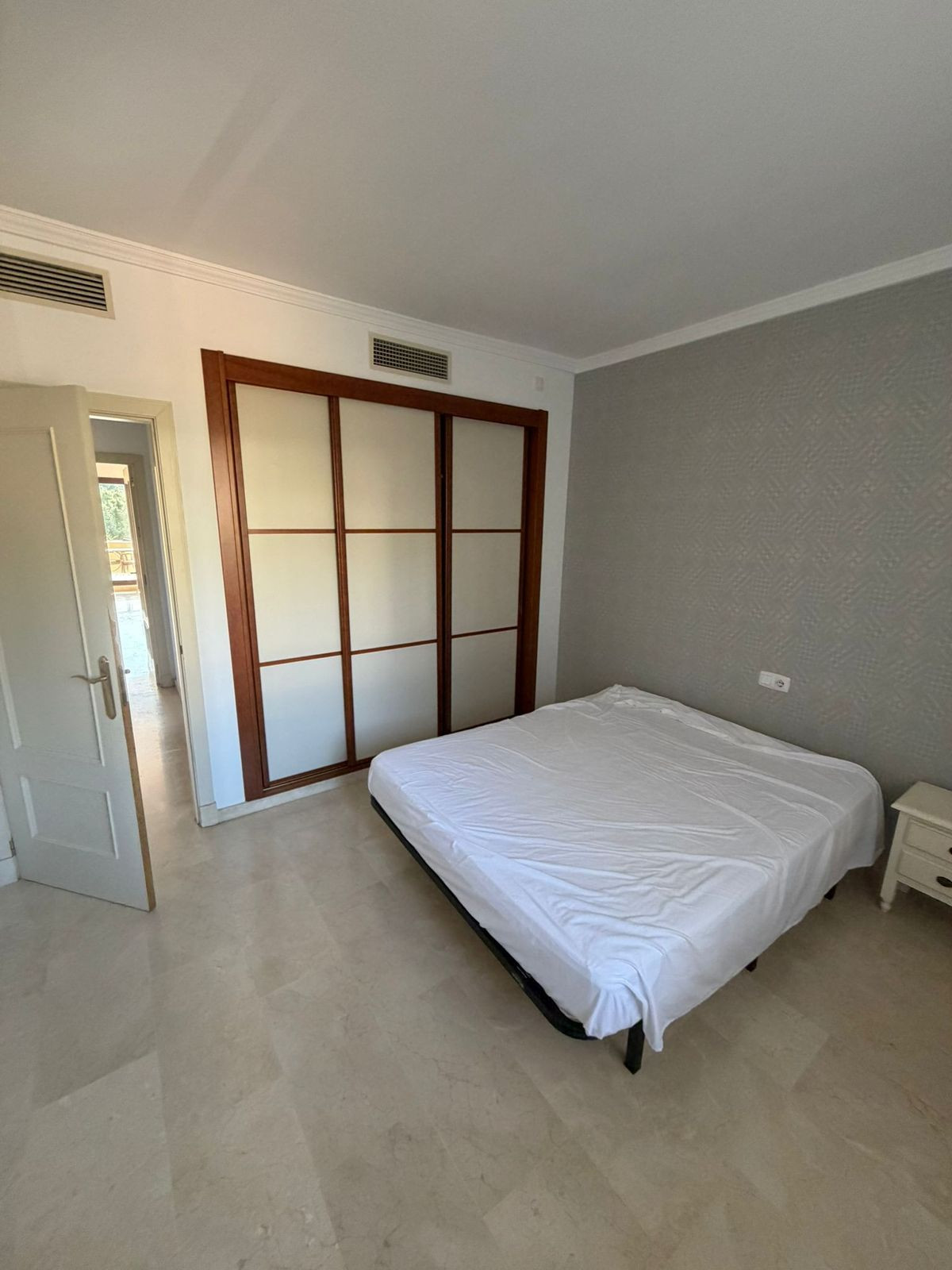 4fc64a66fc58de4baa7e9682f6460e8c - 13