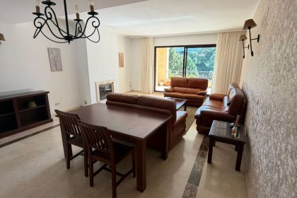 4fc64a66fc58de4baa7e9682f6460e8c - 4