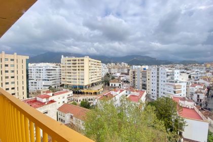 50182c9b37af6a7cb435ad0d2bd41baf - 17