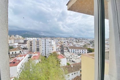 50182c9b37af6a7cb435ad0d2bd41baf - 28