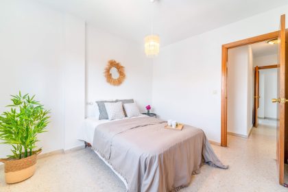 50203f4ac532264525219151dadbaf9c - 24