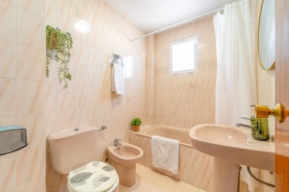 50203f4ac532264525219151dadbaf9c - 26