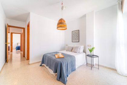 50203f4ac532264525219151dadbaf9c - 27