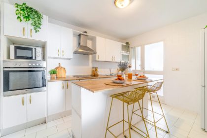 50203f4ac532264525219151dadbaf9c - 4