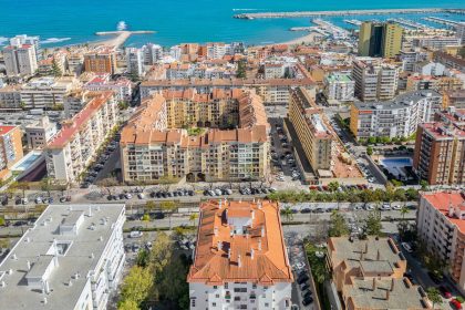 50203f4ac532264525219151dadbaf9c - 42