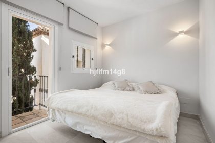 50429493b6359e2c555e69fb16de40d1 - 18