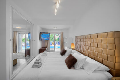 5065dd4572596267d3ca9f019acd8bfe - 12