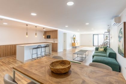 50a0c69d265fc0de3b3c19855b067e03 - 32