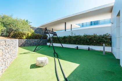 50a0c69d265fc0de3b3c19855b067e03 - 39