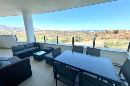 50d8b0bf2f9f9d3e62e61a86120d5562 - 1