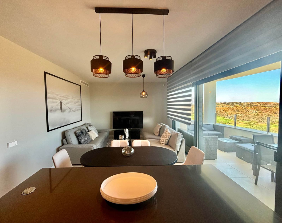 50d8b0bf2f9f9d3e62e61a86120d5562 - 11