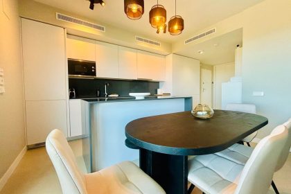 50d8b0bf2f9f9d3e62e61a86120d5562 - 15