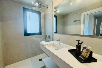 50d8b0bf2f9f9d3e62e61a86120d5562 - 2