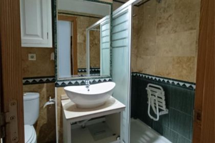 5135085d5f26b1089038b13b2d821d3a - 18