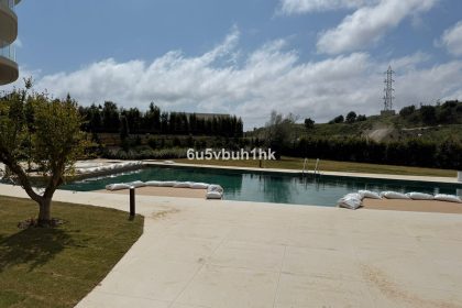 51615c1e69a3224a798934b31f052902 - 20