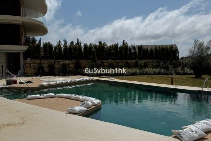 51615c1e69a3224a798934b31f052902 - 21