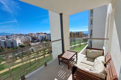 519b6f733c02c98dd535d1f45ab18f48 - 1