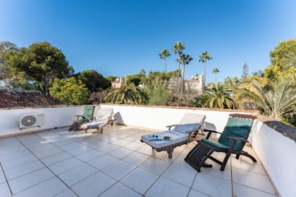 51b05194e73b394ee23503a526c2a1bd - 3