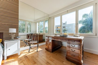 51b05194e73b394ee23503a526c2a1bd - 4