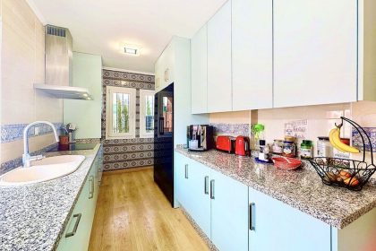 51c72898b720641bb000b6277dae36df - 7