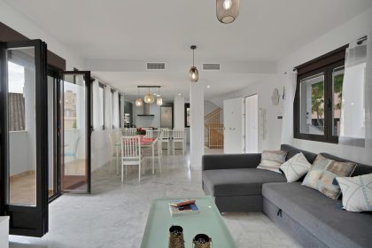 51eb745ade69a01e8190b0d9623167ae - 14