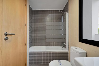 51eb745ade69a01e8190b0d9623167ae - 28