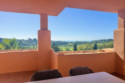 52ab8ecb5a34ba108bd7b264fa150681 - 21