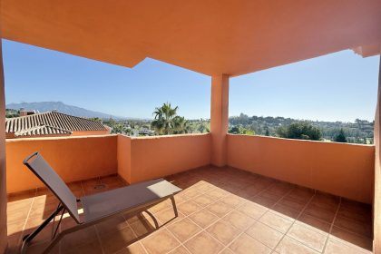 52ab8ecb5a34ba108bd7b264fa150681 - 26