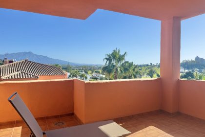 52ab8ecb5a34ba108bd7b264fa150681 - 27