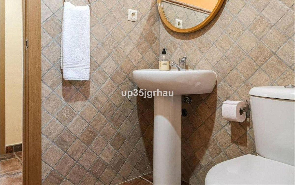 52bb71a33165b4c5cb4dd0d91e06a9d8 - 11