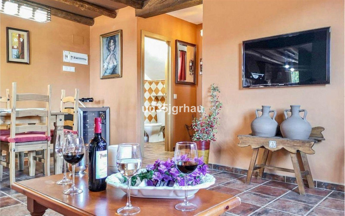 52bb71a33165b4c5cb4dd0d91e06a9d8 - 13